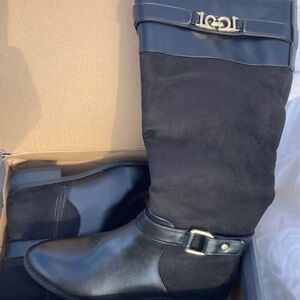 New with tags. Liz Claiborne boots. 7.5M. Black with gold accents.